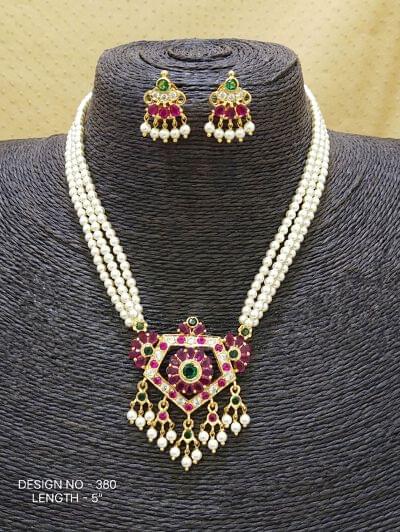 Traditional Pearl Tanmani Necklace Set