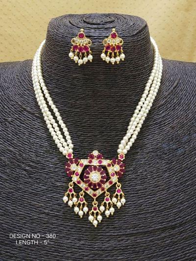 Traditional Pearl Tanmani Necklace Set