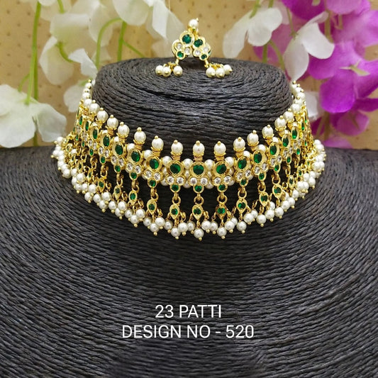 Moti Chinchpetti – Emerald Pearl Choker